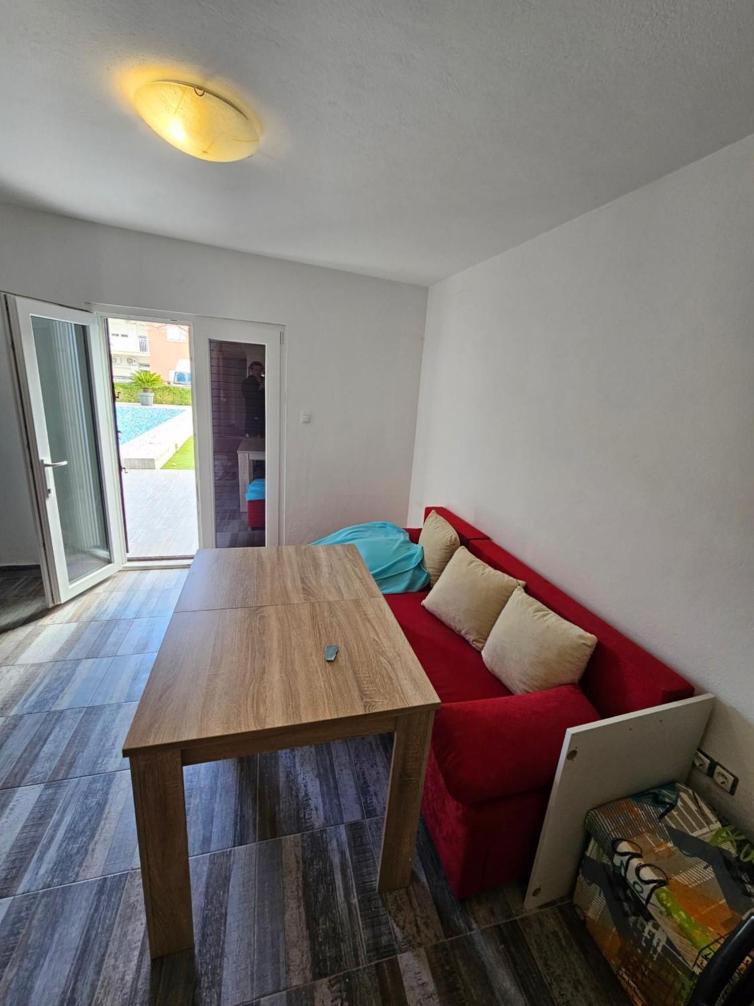 Chill Out Beach Apartments Trogir Exteriör bild
